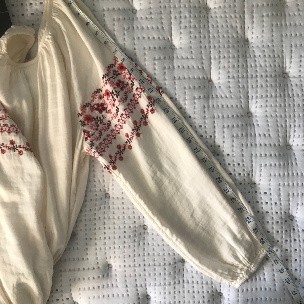 NWT Embroidery Tie-Neck Blouse - Picture 8 of 8